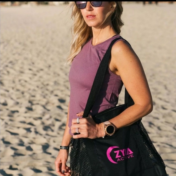 Zyia Lilac Parallel Tank XL - Picture 2 of 6